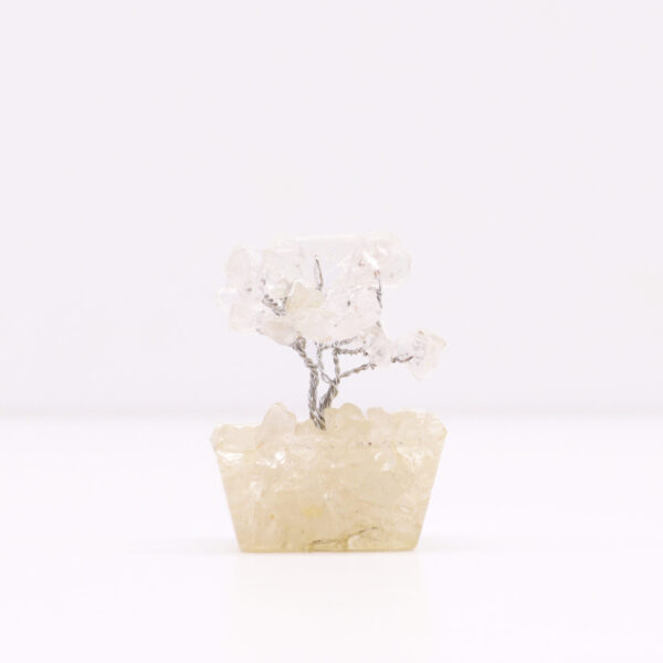 Mini Árbol de Cuarzo de Roca sobre Base de Orgonita – 15 Piedras Naturales
