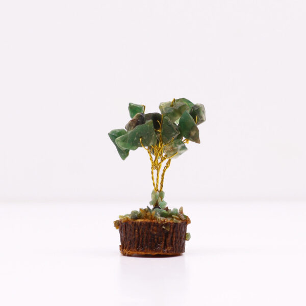 Mini Árbol de Aventurina Verde sobre Base de Madera – 15 Piedras Naturales